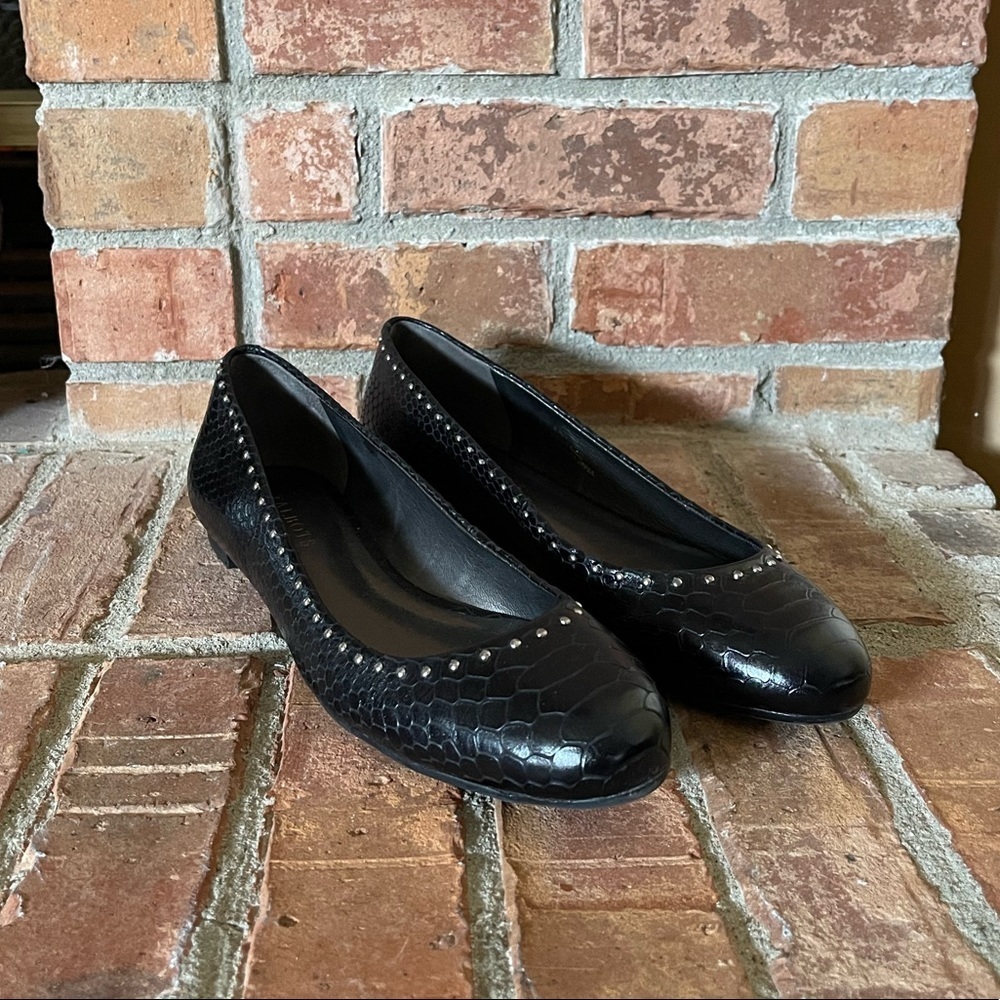 Talbots Black Croc Embellished Flats 9AA